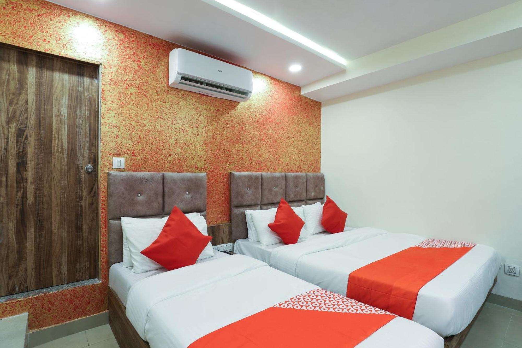 Hotel O Dream Stay Sarkhej Extérieur photo